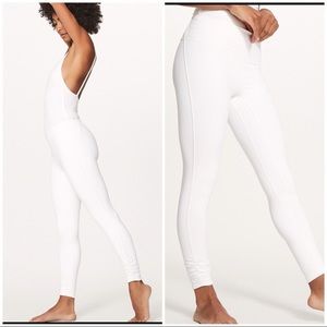 RARE NWOT Lululemon Awakening Tight (Taryn Toomey Collection 25")